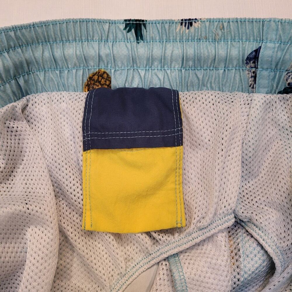 Old Navy Men's Large Swim Trunks Elastic Waist Light Blue Gold & Blue Pineapples - Picture 8 of 15